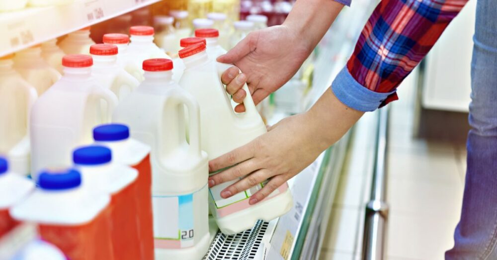 Where Do You Find Coconut Milk In The Grocery Store? Guide